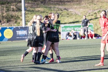 Bild 343 - wBJ Eimsbuettler TV - VfL Wolfsburg : Ergebnis: 1:3